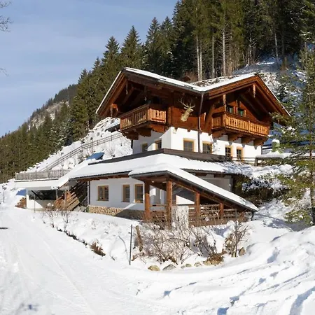 Grossarler Jagdhaus Holiday home *