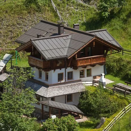 Grossarler Jagdhaus Holiday home Grossarl