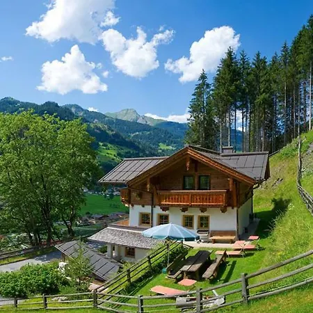 Grossarler Jagdhaus Holiday home *